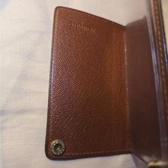 LOUIS VUITTON Monogram Porte Cartes CreditPression Case M60937 - Picture 13 of 14
